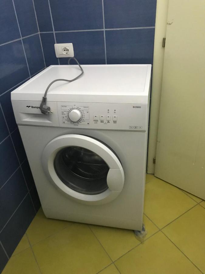 Oni'S Apartments Sarande Bagian luar foto